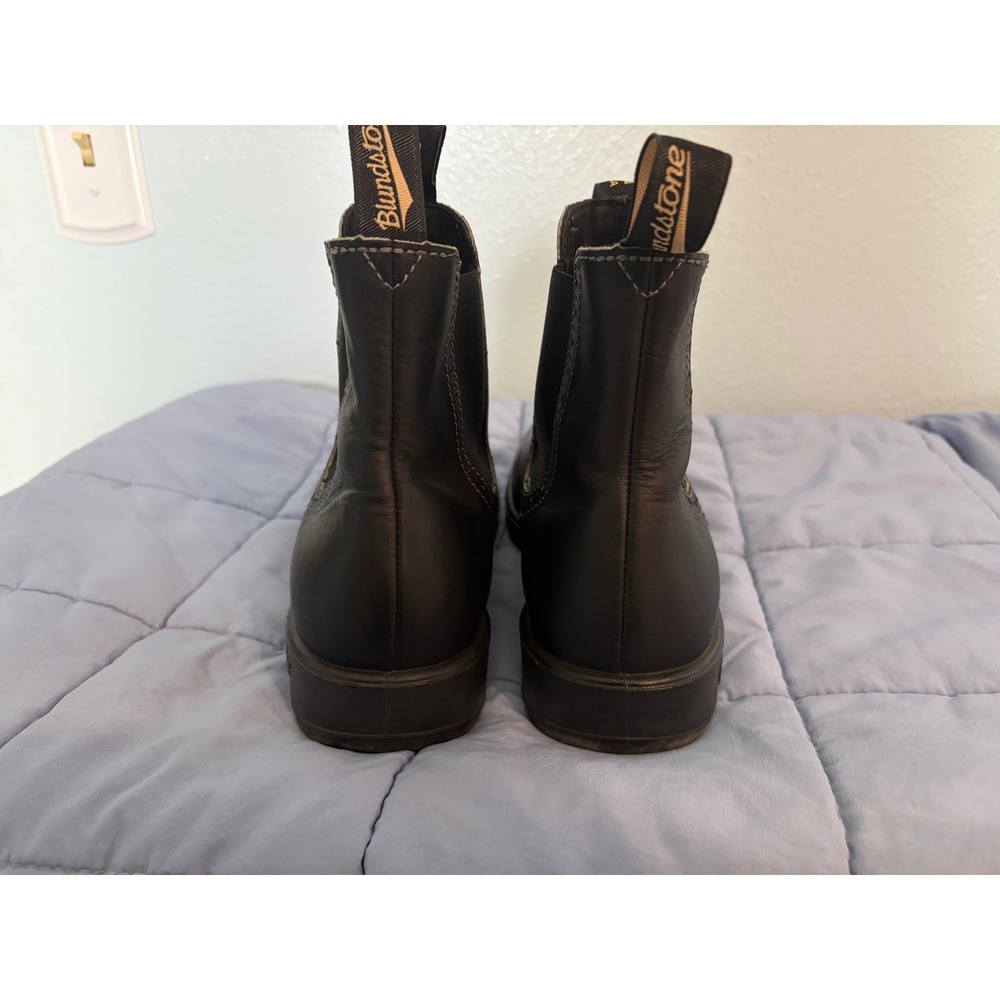 Blundstone 1351 Womens High Top Chelsea Boots Black Leather Brogue AU 8 Gorpcore - Picture 2 of 6